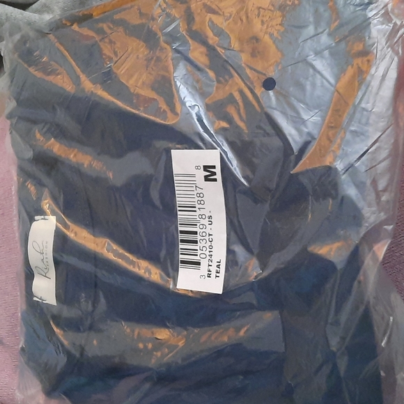 Shirt - Picture 2 of 2